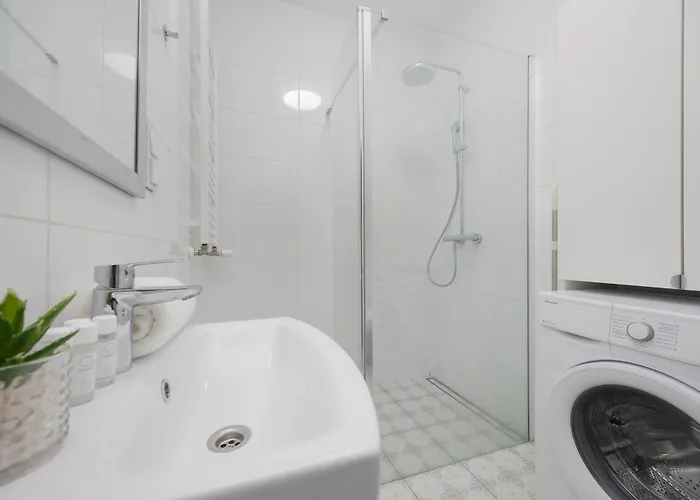 Apartment Bright Grey In With Balcony By Renters Warsaw