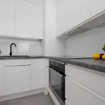 Apartment Bright Grey In With Balcony By Renters *